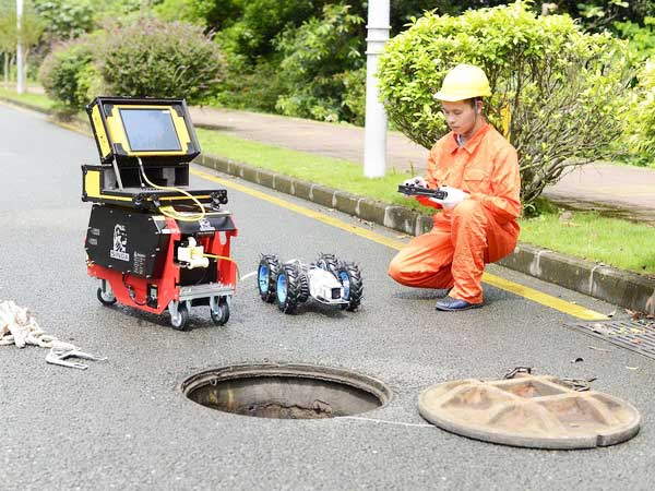 阳春管道机器人检测